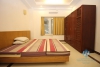 Spacious three bed apartment for rent on Westlake side